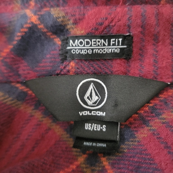 Volcom Plaid Flannel Shirt - Picture 6 of 8